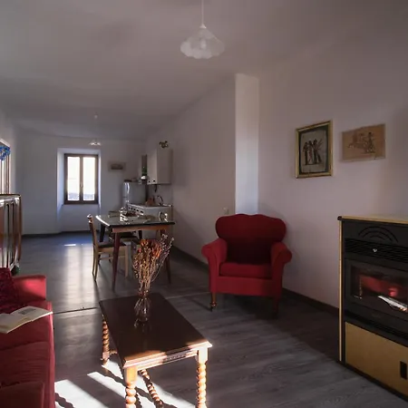 Lejlighed La Casa Di Nonna Clara *