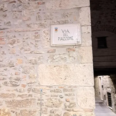 Lägenhet La Casa Di Nonna Clara