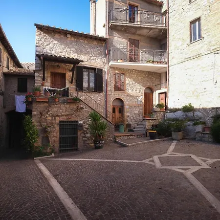 La Casa Di Nonna Clara Διαμέρισμα *